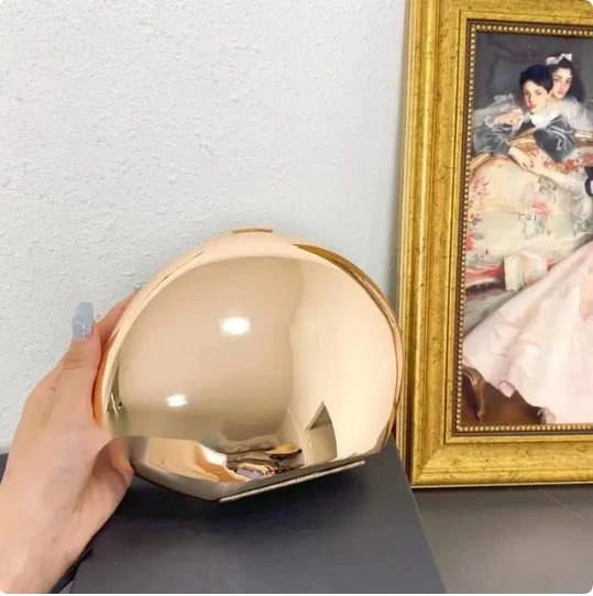 Cute Metal Shell Party Clutch Handbag