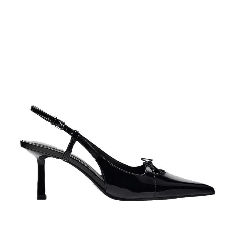 Black patent leather bow with pointed tip thin heels