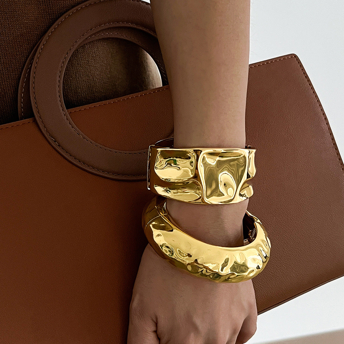 Fashionable round wide grain spring bracelet, alloy Bracelet