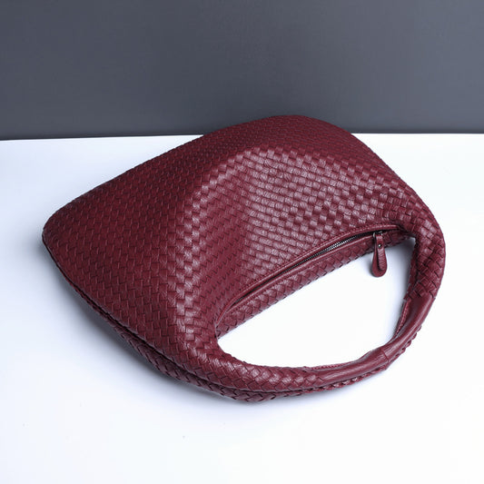 Fashion Handwoven Crescent Dumpling Bag