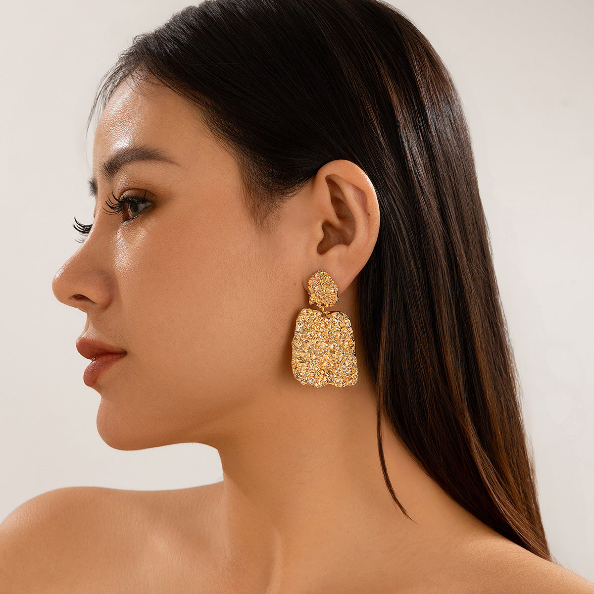 Luxury Gold scallop earrings  large circle earrings