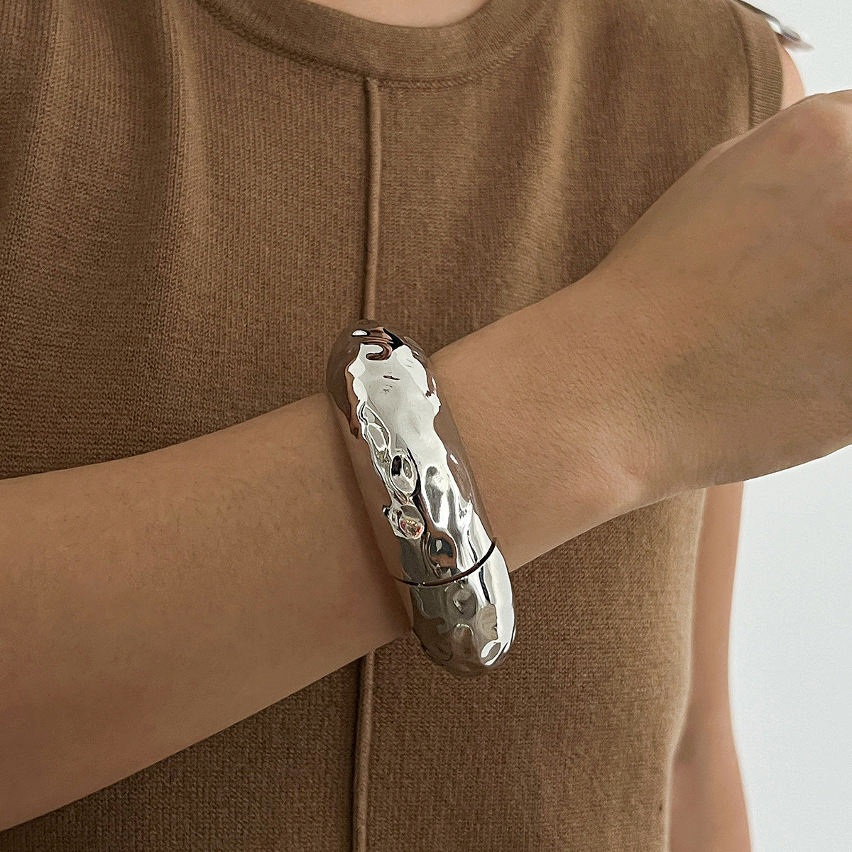 Fashionable round wide grain spring bracelet, alloy Bracelet