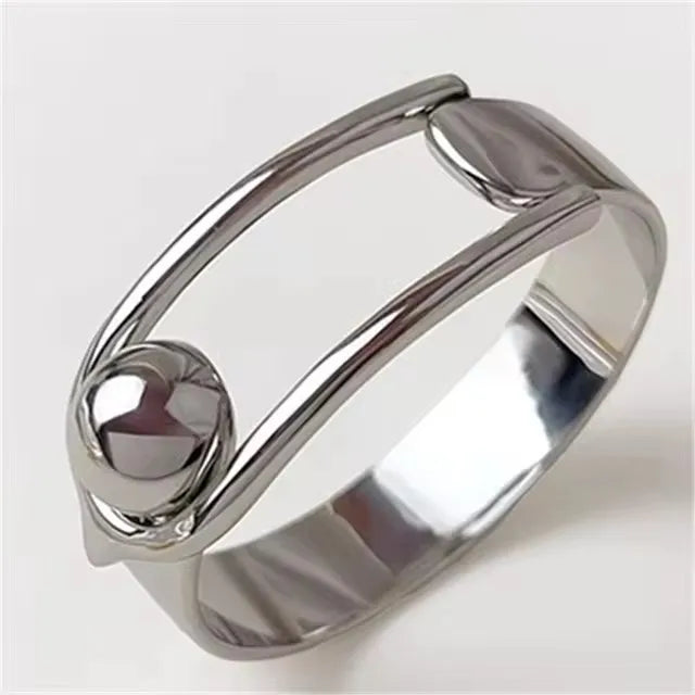 Retro Brass Gold Color Metal Bracelets Geometric Buckle Bangles for Women Jewelry European American Luxury Accessories Gifts