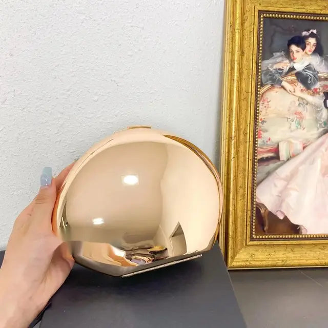 Cute Metal Shell Party Clutch Handbag