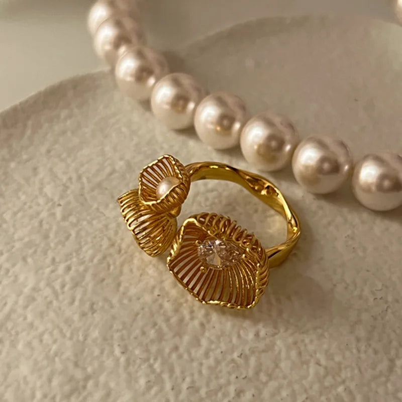 Golden Pearl, Retro Couple, Creative Wings Design Ring