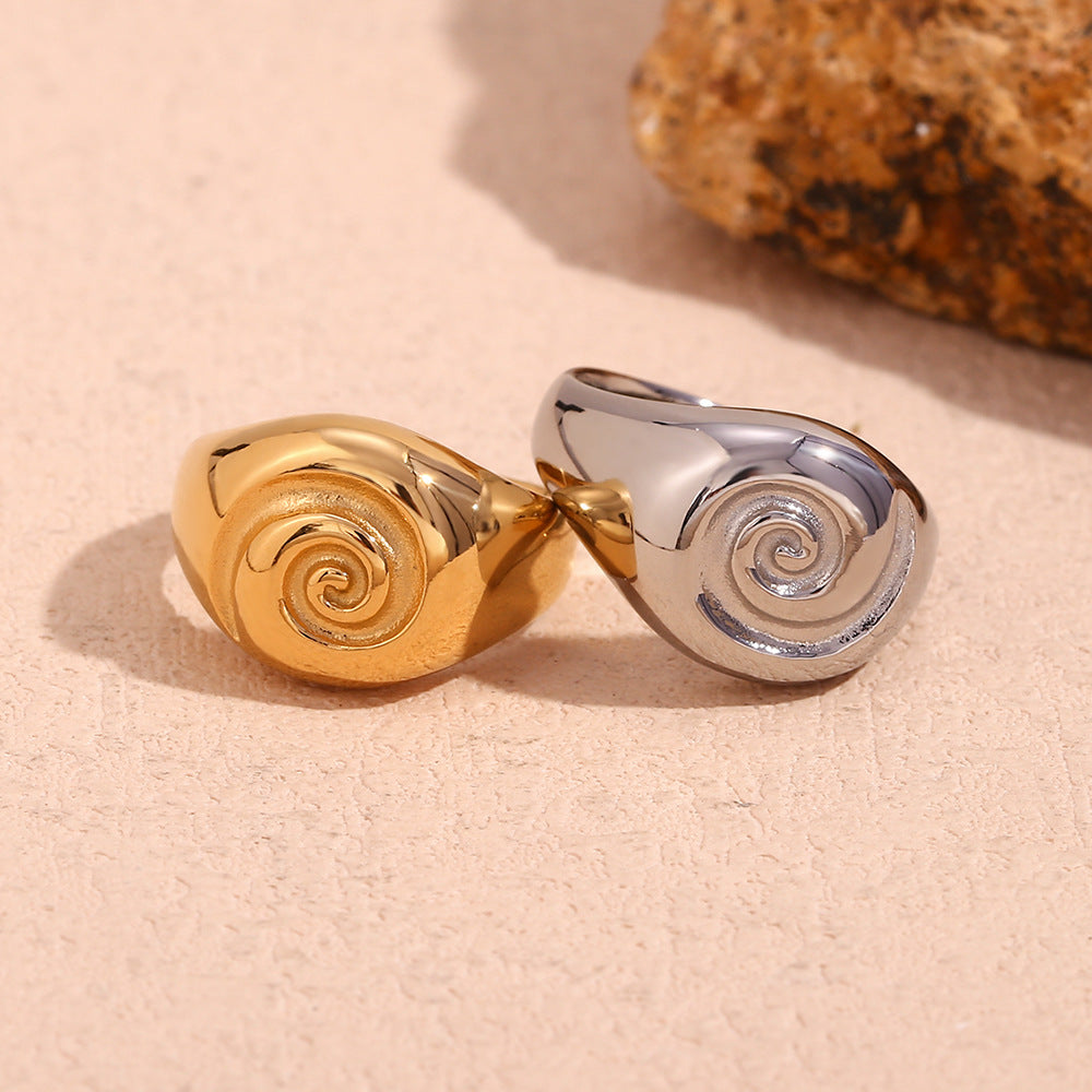 Fashion retro jewelry round face vortex ring for women