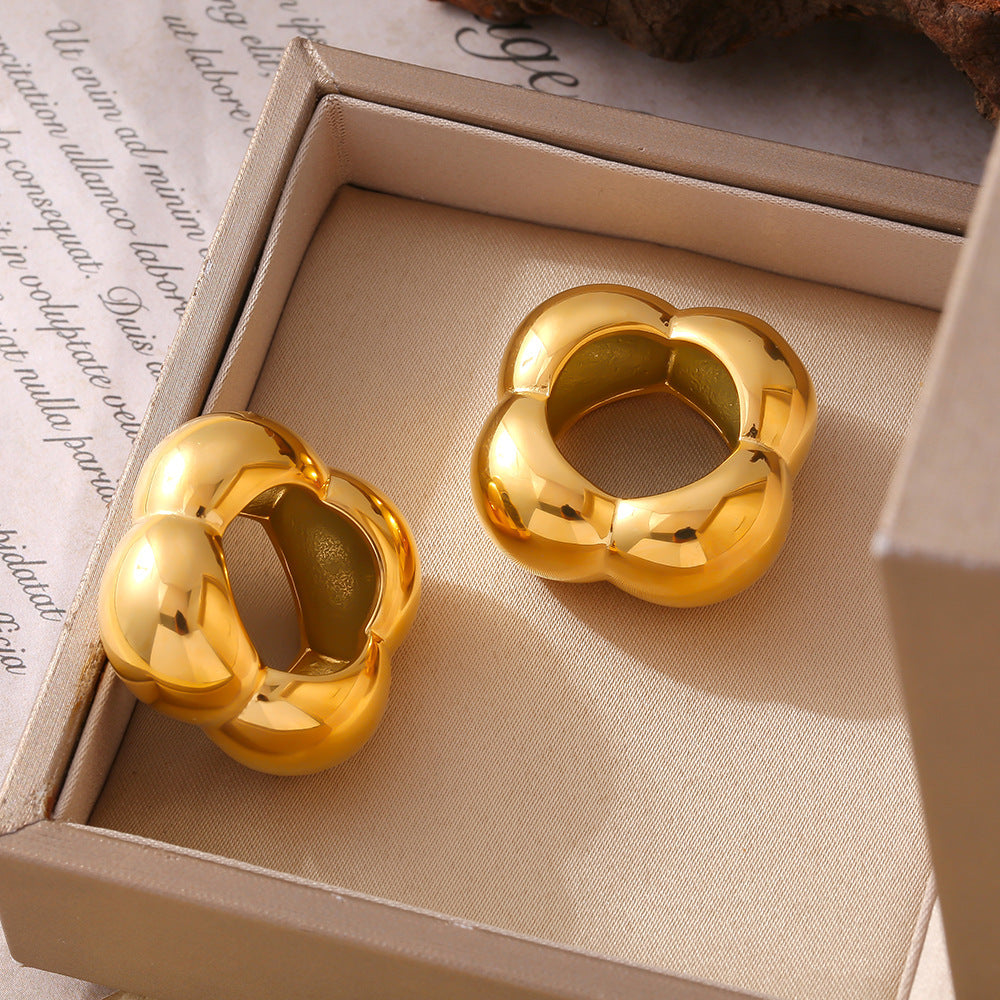 Fashionable hollow flower smooth geometric ring for women