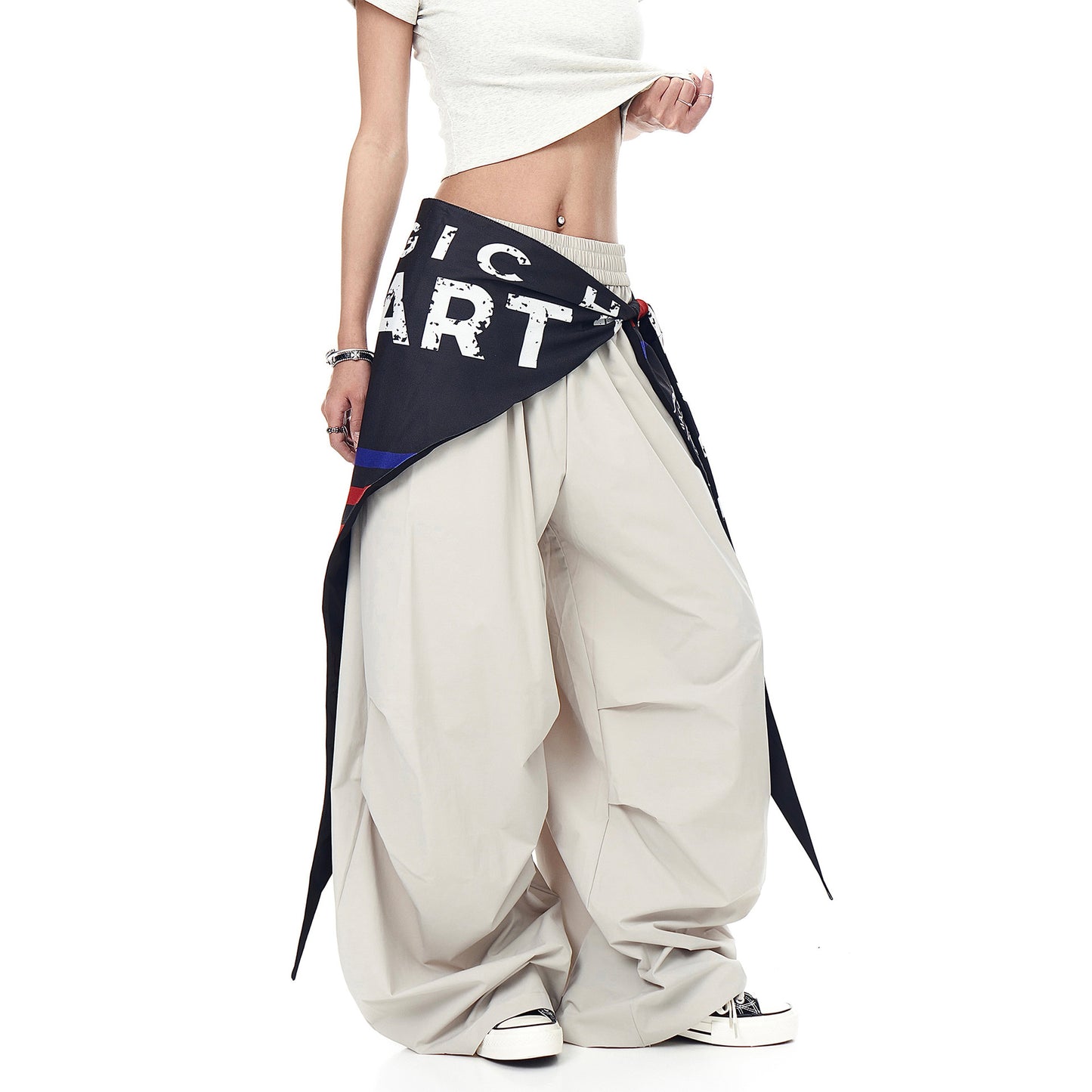 Summer loose pleated curved knife wide leg pants