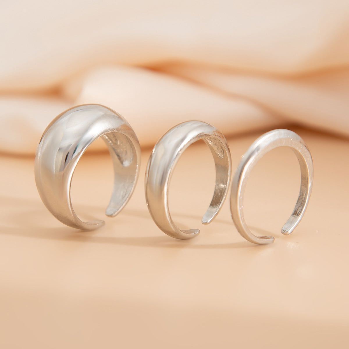 Fashion alloy rings 3-piece set with smooth ring set